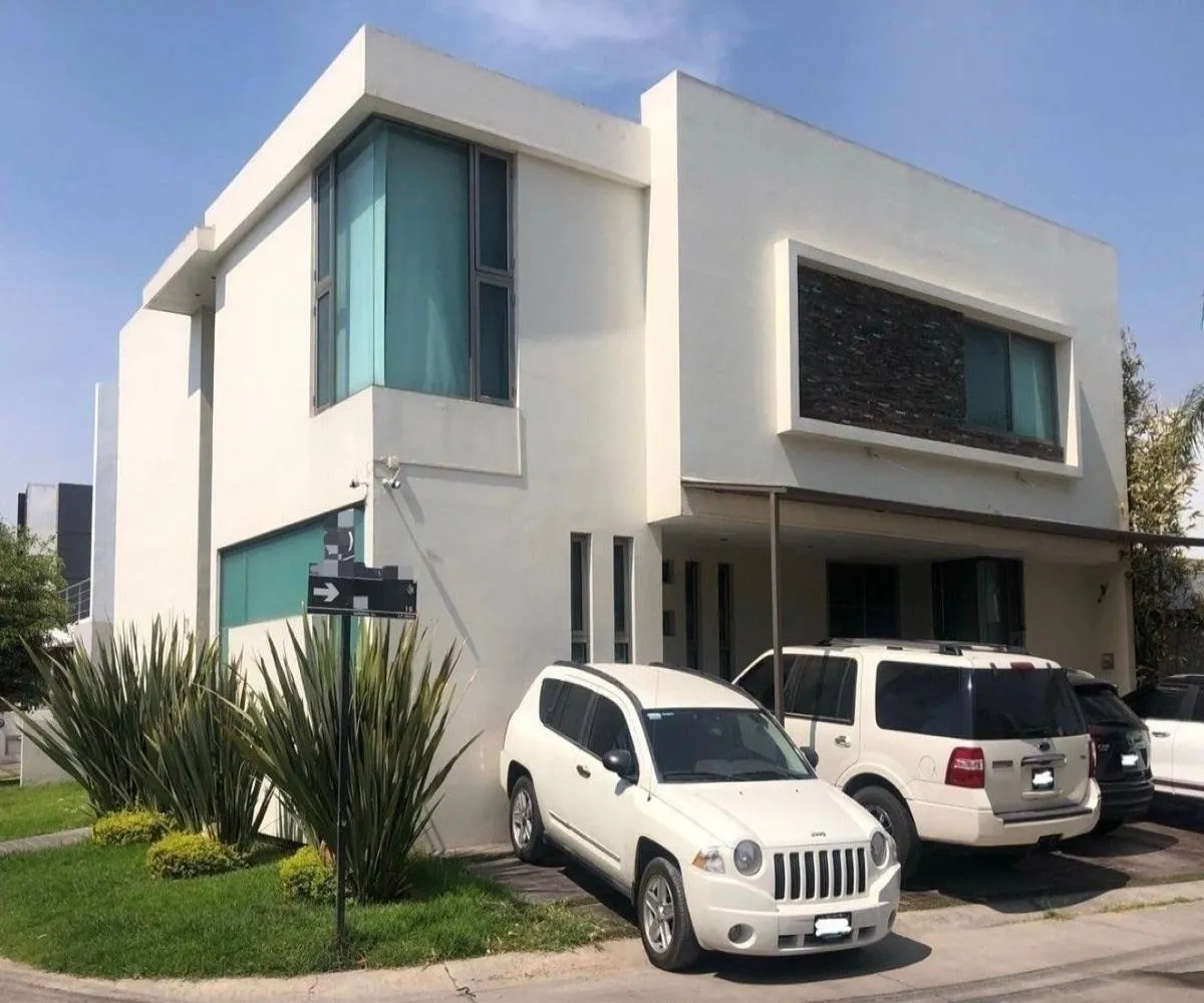 En Venta,Virreyes Residencial,Av. Verona 7500, Zapopan, Jalisco 45150, 4 Habitaciones,4 Baños,Av. Verona,2,571591