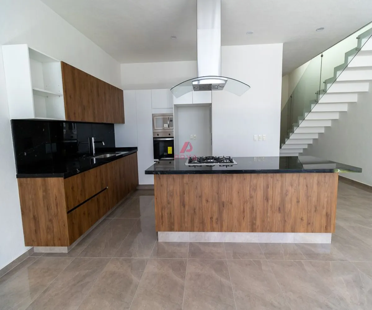 Casa En Venta,Bosques Vallarta,CTO. DEL BOSQUE 588, Zapopan, Jalisco 45019, 3 Habitaciones,3 Baños,CTO. DEL BOSQUE,2,p2YY2SB