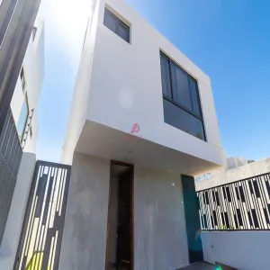 Casa En Venta,Bosques Vallarta,CTO. DEL BOSQUE 588, Zapopan, Jalisco 45019, 3 Habitaciones,3 Baños,CTO. DEL BOSQUE,2,p2YY2SB