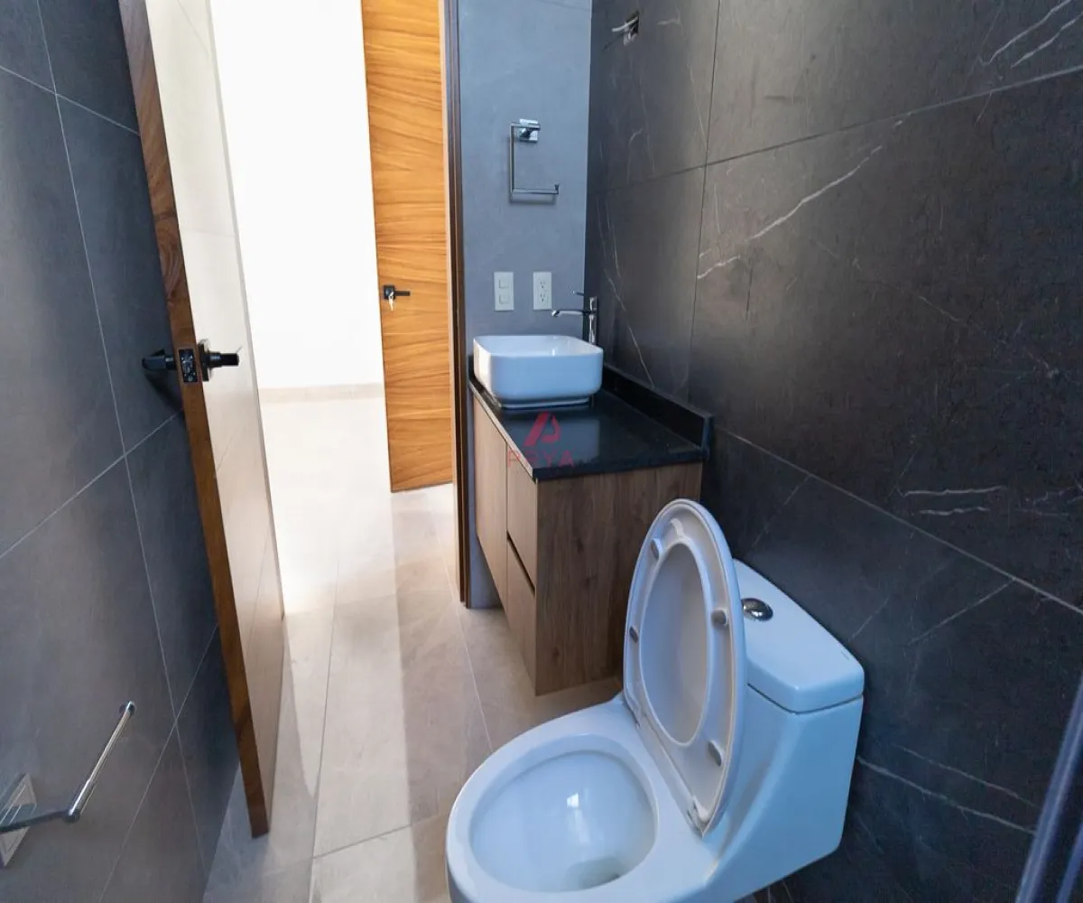 Casa En Venta,Bosques Vallarta,CTO. DEL BOSQUE 588, Zapopan, Jalisco 45019, 3 Habitaciones,3 Baños,CTO. DEL BOSQUE,2,p2YY2SB