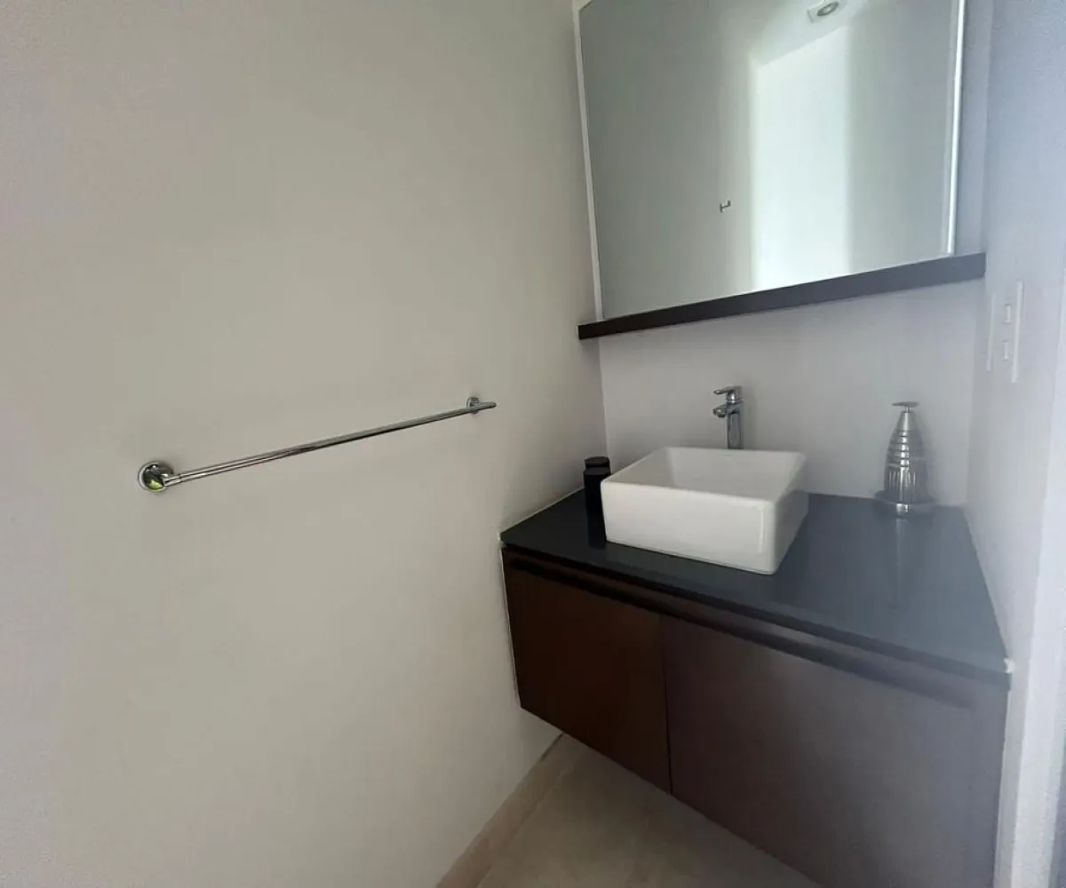 Departamento En Renta,Country Club,Mar Egeo 1442 1504, Guadalajara, Jalisco 44610, 3 Habitaciones,3 Baños,Mar Egeo,15,pNHJnx6