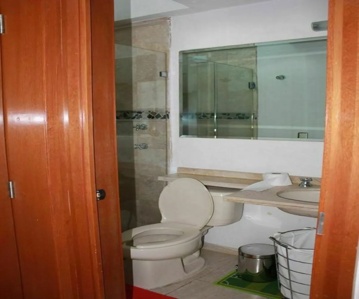 Casa En Venta,Jardín Real,Jardín de las Flores 251, Zapopan, Jalisco 45136, 3 Habitaciones,3 Baños,Jardín de las Flores,2,pdPyUTI