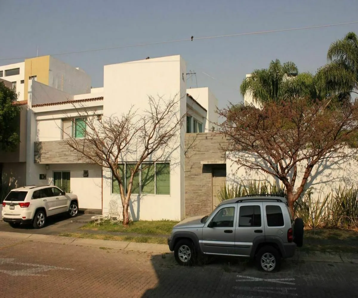 Casa En Venta,Jardín Real,Jardín de las Flores 251, Zapopan, Jalisco 45136, 3 Habitaciones,3 Baños,Jardín de las Flores,2,pdPyUTI