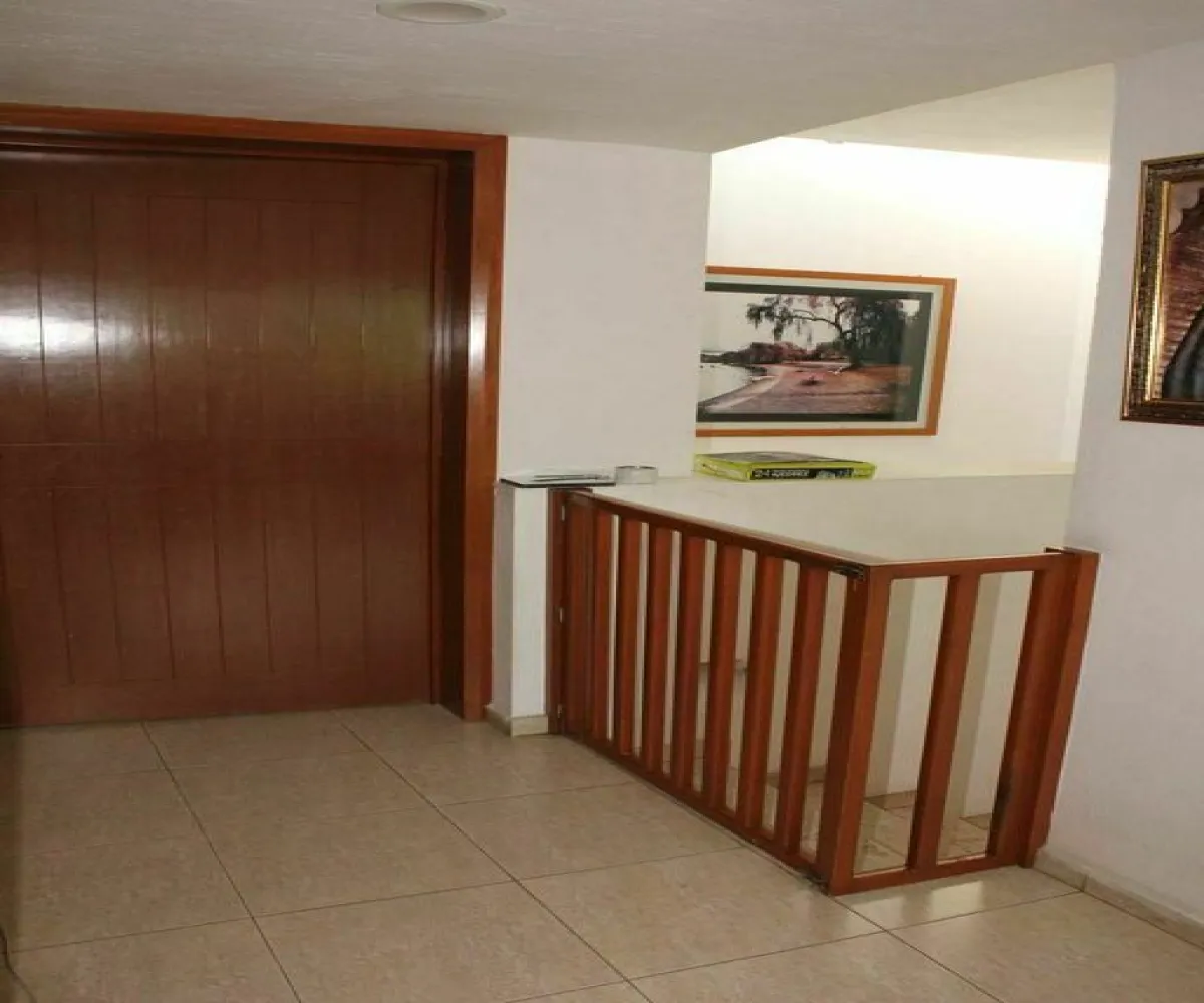 Casa En Venta,Jardín Real,Jardín de las Flores 251, Zapopan, Jalisco 45136, 3 Habitaciones,3 Baños,Jardín de las Flores,2,pdPyUTI