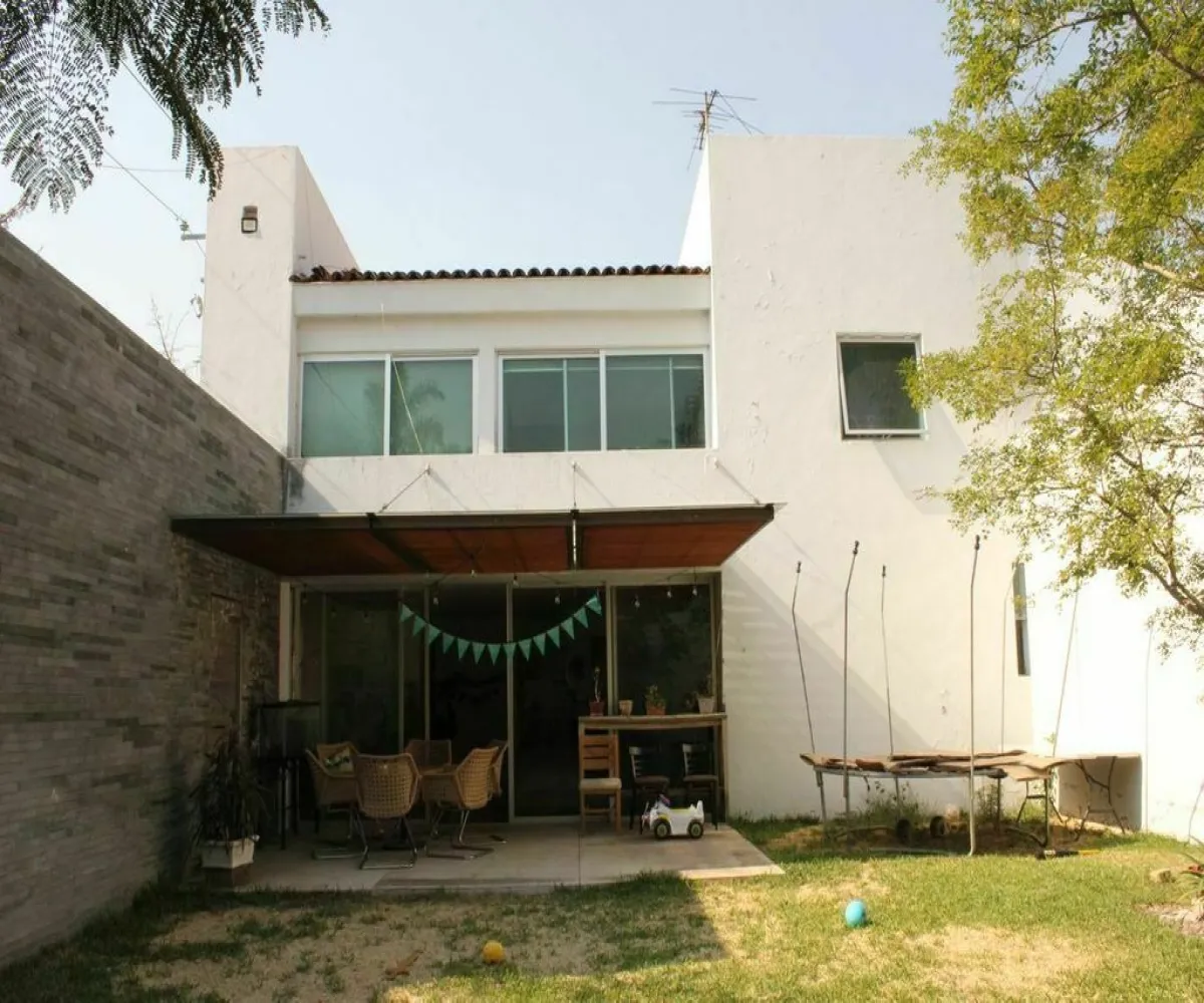 Casa En Venta,Jardín Real,Jardín de las Flores 251, Zapopan, Jalisco 45136, 3 Habitaciones,3 Baños,Jardín de las Flores,2,pdPyUTI