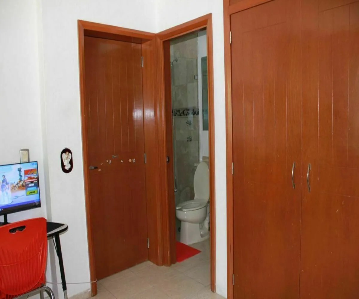 Casa En Venta,Jardín Real,Jardín de las Flores 251, Zapopan, Jalisco 45136, 3 Habitaciones,3 Baños,Jardín de las Flores,2,pdPyUTI