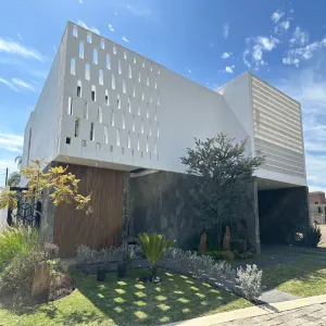 Casa En Venta,La Mojonera,Avenida Ramón Corona 2500 4, Zapopan, Jalisco 45138, 5 Habitaciones,5 Baños,Avenida Ramón Corona ,3,pwVZnBz