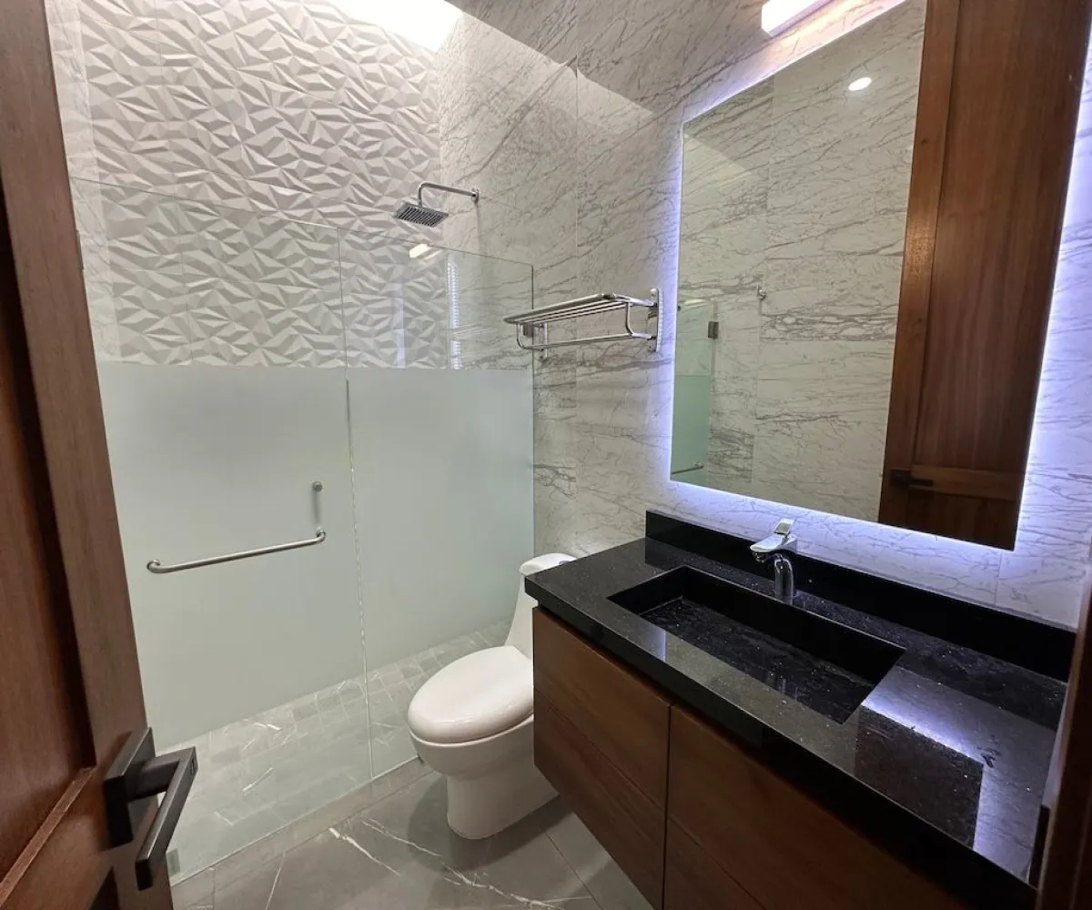 Casa En Venta,La Mojonera,Avenida Ramón Corona 2500 4, Zapopan, Jalisco 45138, 5 Habitaciones,5 Baños,Avenida Ramón Corona ,3,pwVZnBz