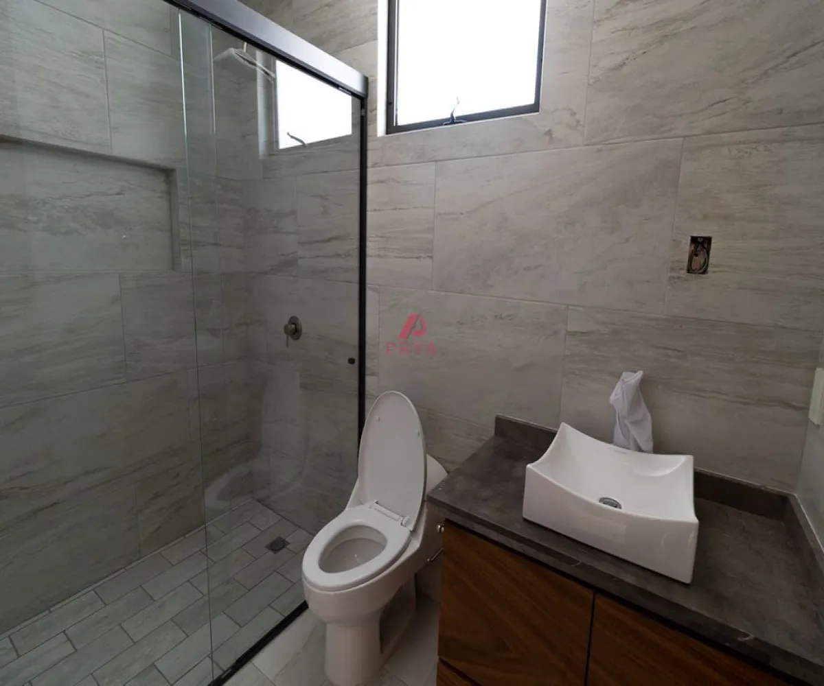 Casa En Venta,Jardines de Santa Anita,PARAJE 30, Tlajomulco de Zúñiga, Jalisco 45645, 5 Habitaciones,5 Baños,PARAJE,3,pYyxbfF