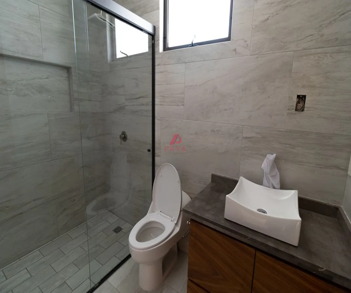 Casa En Venta,Jardines de Santa Anita,PARAJE 30, Tlajomulco de Zúñiga, Jalisco 45645, 5 Habitaciones,5 Baños,PARAJE,3,pYyxbfF