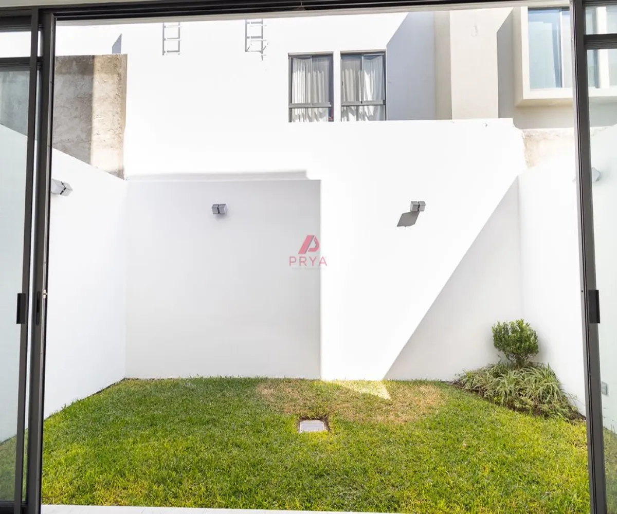 Casa En Venta,Jardines de Santa Anita,PARAJE 30, Tlajomulco de Zúñiga, Jalisco 45645, 5 Habitaciones,5 Baños,PARAJE,3,pYyxbfF