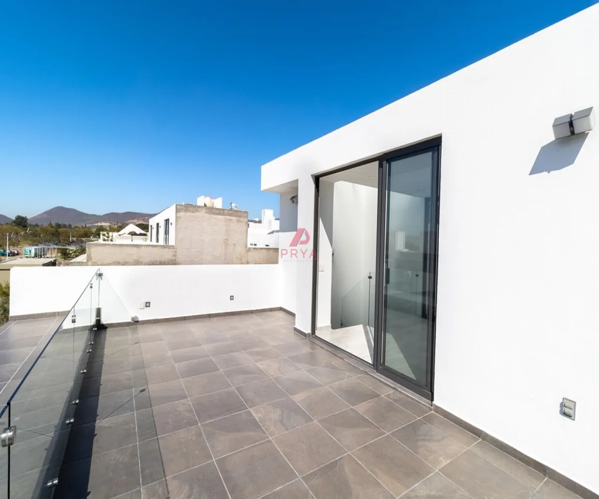 Casa En Venta,Jardines de Santa Anita,PARAJE 30, Tlajomulco de Zúñiga, Jalisco 45645, 5 Habitaciones,5 Baños,PARAJE,3,pYyxbfF