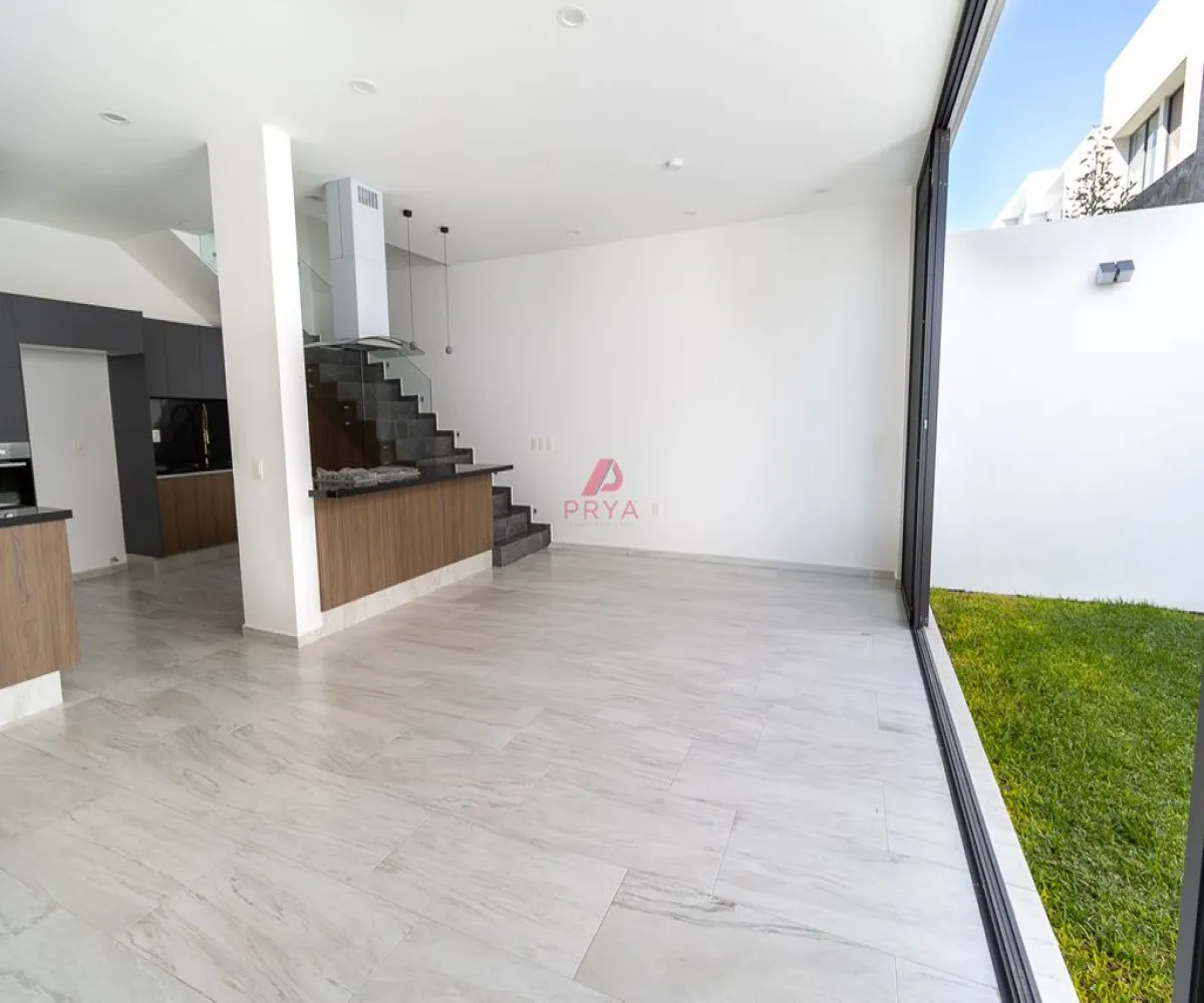 Casa En Venta,Jardines de Santa Anita,PARAJE 30, Tlajomulco de Zúñiga, Jalisco 45645, 5 Habitaciones,5 Baños,PARAJE,3,pYyxbfF