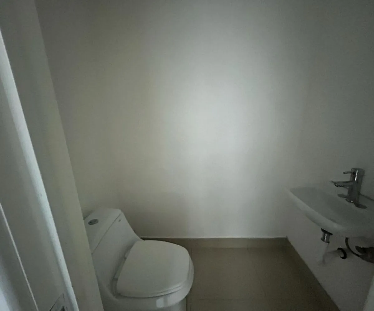 Oficina En Renta,Arcos Vallarta,JUSTO SIERRA S/N, Guadalajara, Jalisco 44650, 2 Habitaciones,JUSTO SIERRA,2,pLtdkRs