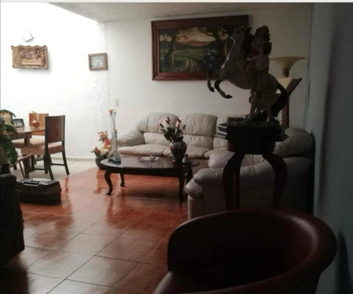 Casa En Venta,Ciudad Granja,calzada norte 128 B, Zapopan, Jalisco 45010, 4 Habitaciones,2 Baños,calzada norte ,1,pOqQuvs
