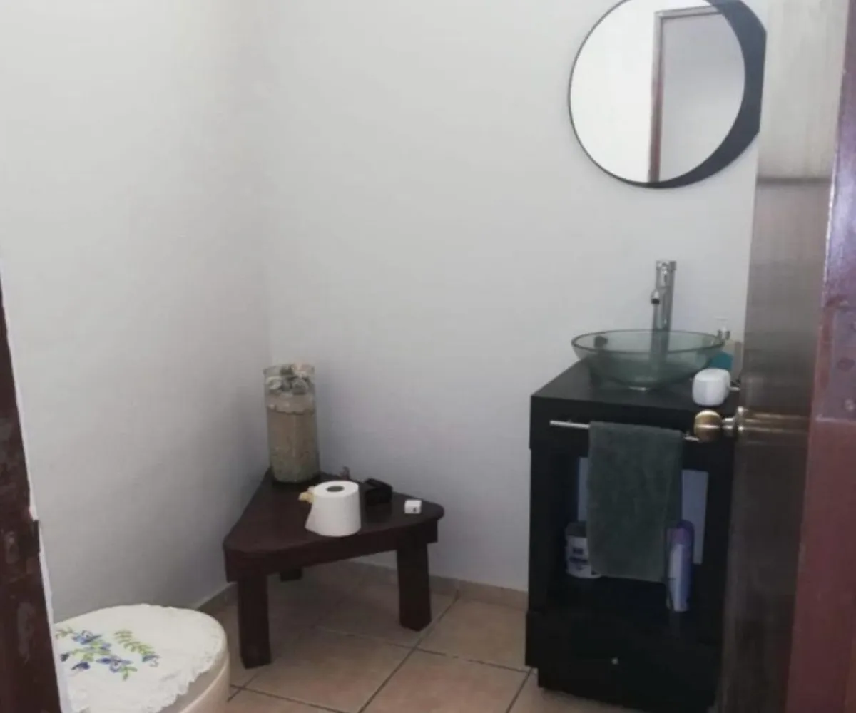 Casa En Venta,Ciudad Granja,calzada norte 128 B, Zapopan, Jalisco 45010, 4 Habitaciones,2 Baños,calzada norte ,1,pOqQuvs