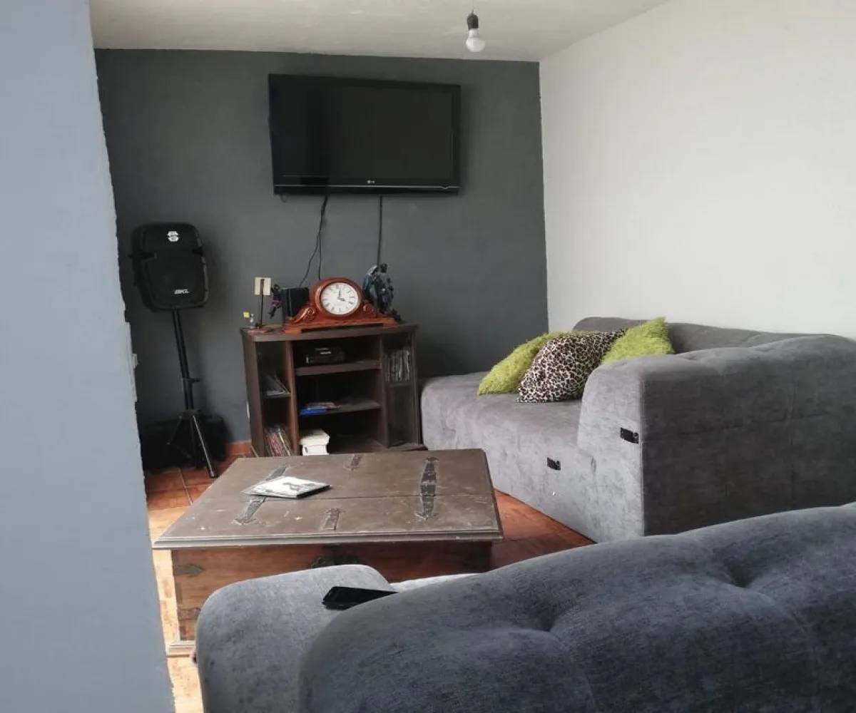 Casa En Venta,Ciudad Granja,calzada norte 128 B, Zapopan, Jalisco 45010, 4 Habitaciones,2 Baños,calzada norte ,1,pOqQuvs