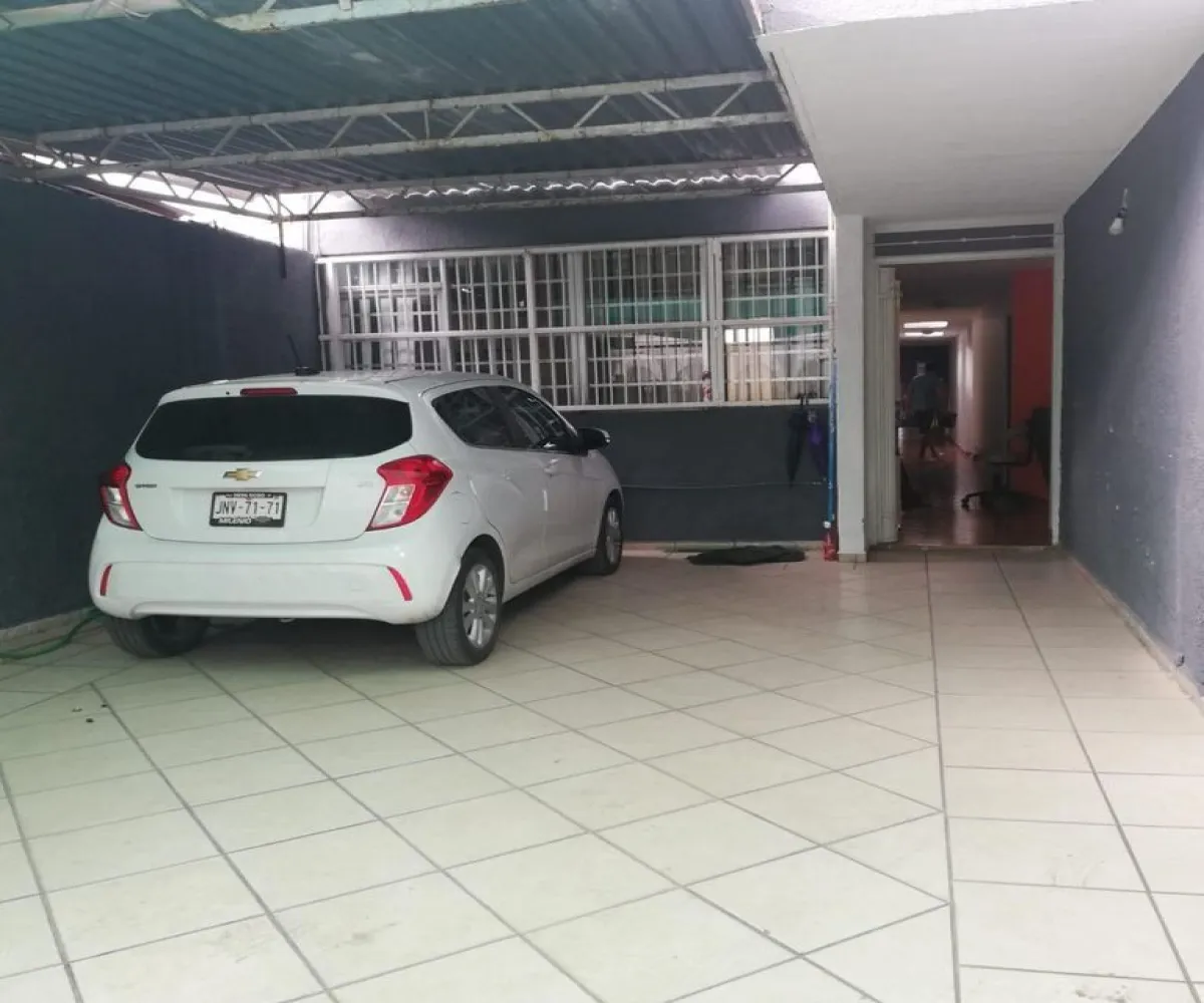 Casa En Venta,Ciudad Granja,calzada norte 128 B, Zapopan, Jalisco 45010, 4 Habitaciones,2 Baños,calzada norte ,1,pOqQuvs
