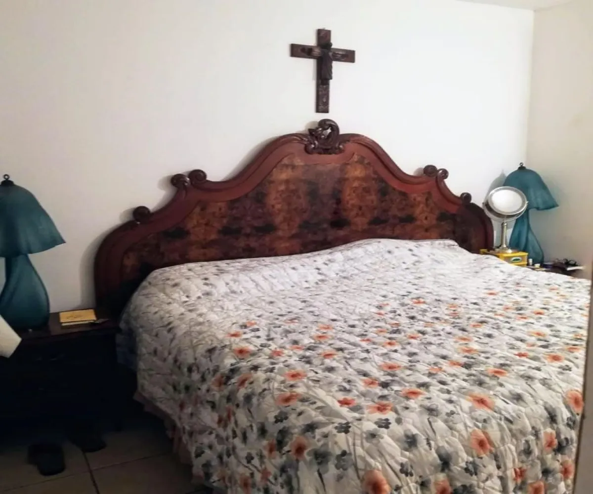 Casa En Venta,Ciudad Granja,calzada norte 128 B, Zapopan, Jalisco 45010, 4 Habitaciones,2 Baños,calzada norte ,1,pOqQuvs