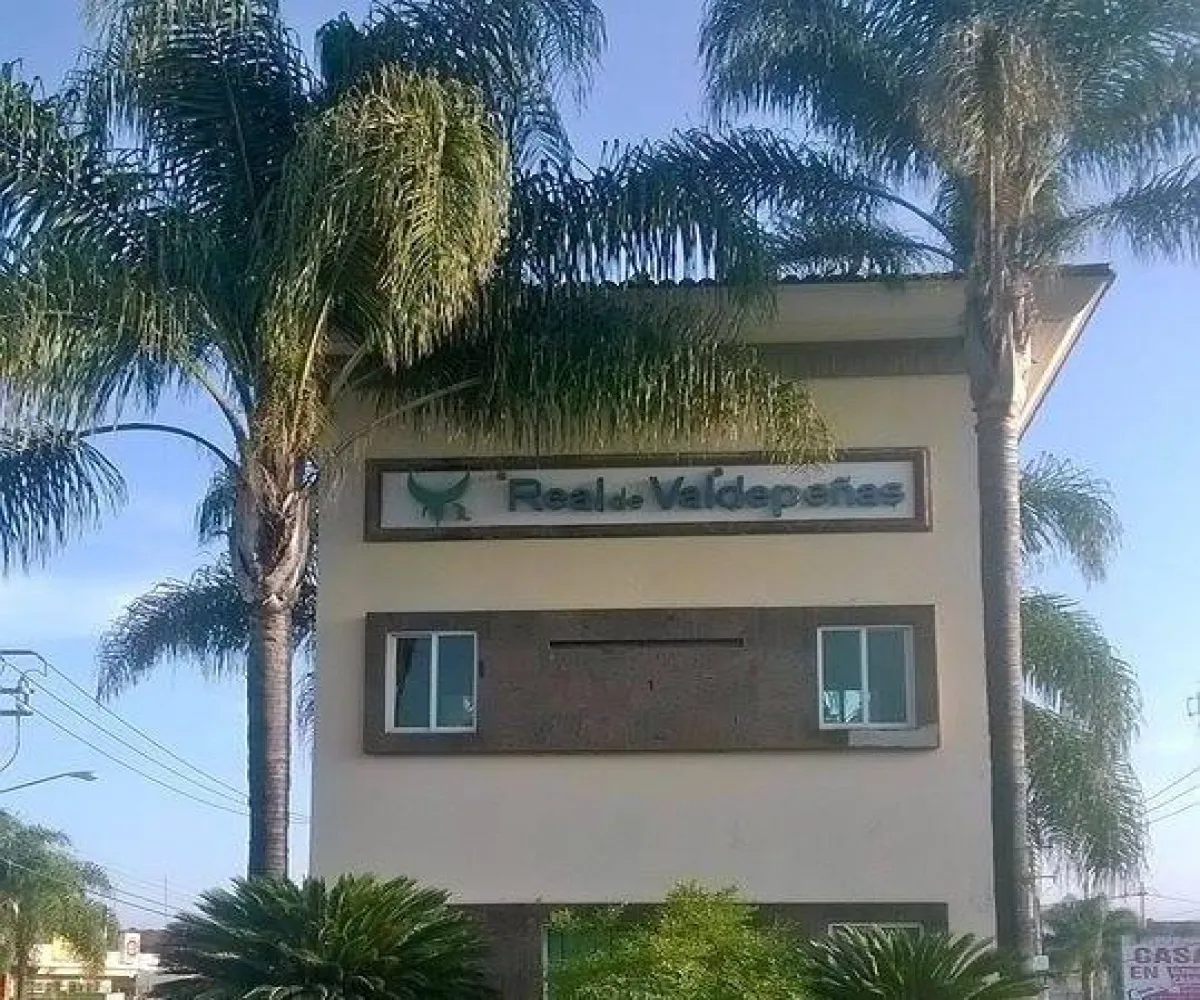 Real de Valdepeñas,Zapopan, Jalisco 45130,574754