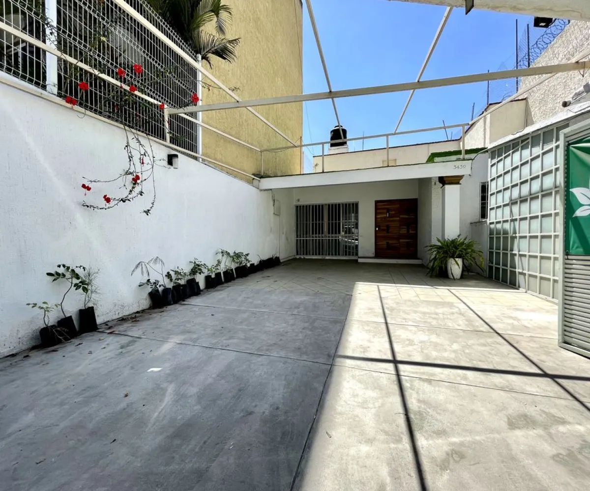 Casa En Venta,La Calma,Avenida la calma 3439, Zapopan, Jalisco 45070, 3 Habitaciones,3 Baños,Avenida la calma,1,pbn2ovE