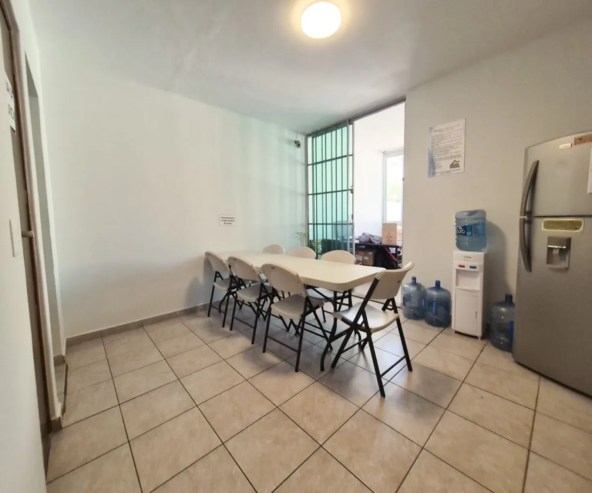Casa En Venta,Ladrón de Guevara,Fray Luis de Palacios 235, Guadalajara, Jalisco 44600, 8 Habitaciones,4 Baños,Fray Luis de Palacios ,2,ptRGwF0