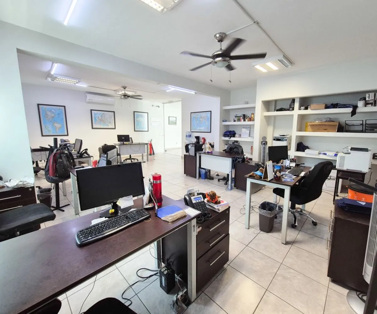 Casa En Venta,Ladrón de Guevara,Fray Luis de Palacios 235, Guadalajara, Jalisco 44600, 8 Habitaciones,4 Baños,Fray Luis de Palacios ,2,ptRGwF0