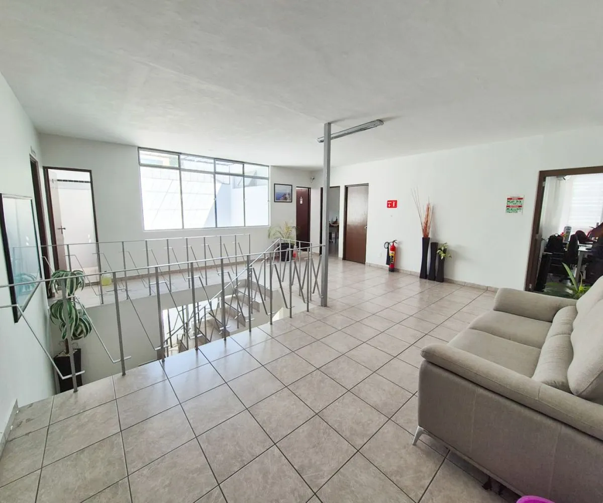 Casa En Venta,Ladrón de Guevara,Fray Luis de Palacios 235, Guadalajara, Jalisco 44600, 8 Habitaciones,4 Baños,Fray Luis de Palacios ,2,ptRGwF0