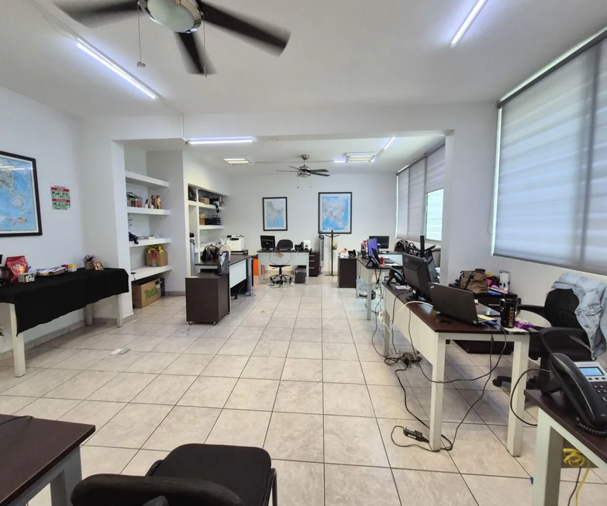 Casa En Venta,Ladrón de Guevara,Fray Luis de Palacios 235, Guadalajara, Jalisco 44600, 8 Habitaciones,4 Baños,Fray Luis de Palacios ,2,ptRGwF0