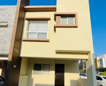 Casa En Venta,Altavista,Altavista Residencial 4459, Zapopan, Jalisco 45133, 3 Habitaciones,2 Baños,Altavista Residencial,2,418165