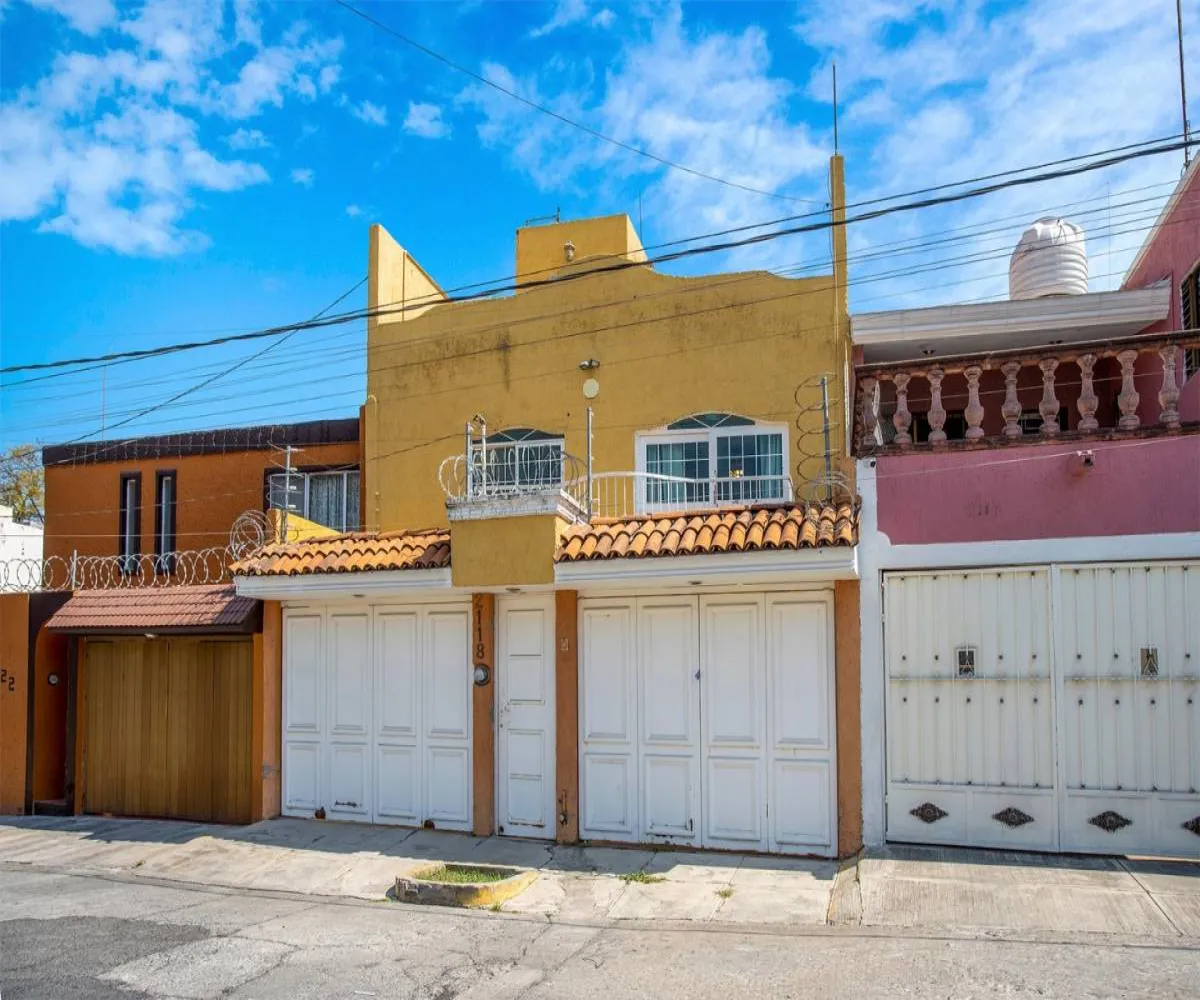 Casa En Venta,Jardines Del Country,AC-2 2118, Guadalajara, Jalisco 44210, 5 Habitaciones,3 Baños,AC-2,3,594558