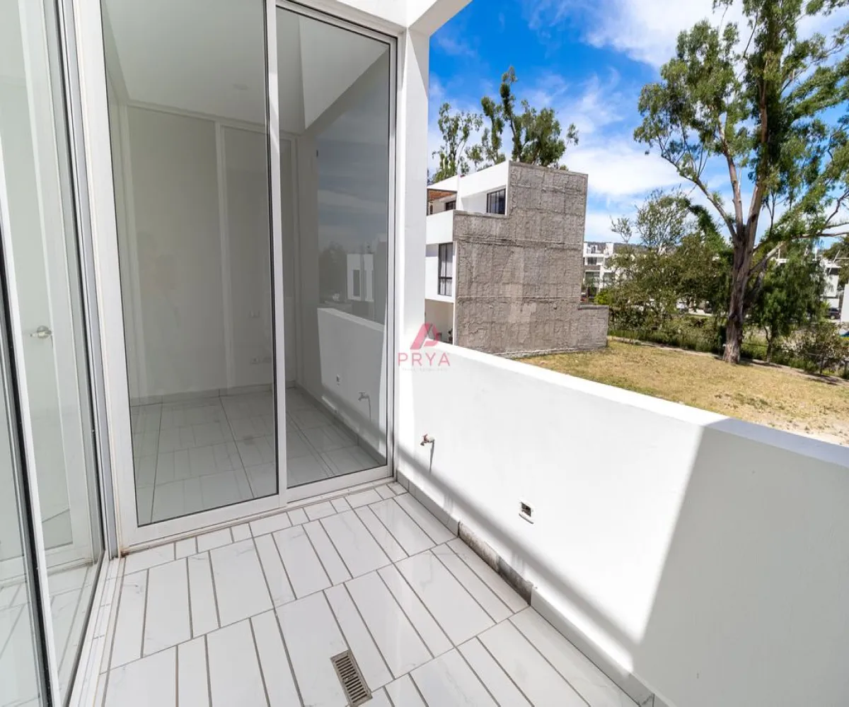 Casa En Venta,Santa Ana Tepetitlán,BARLOVENTO RESIDENCIAL S/N, Zapopan, Jalisco 45230, 2 Habitaciones,3 Baños,BARLOVENTO RESIDENCIAL,3,pfibsnn