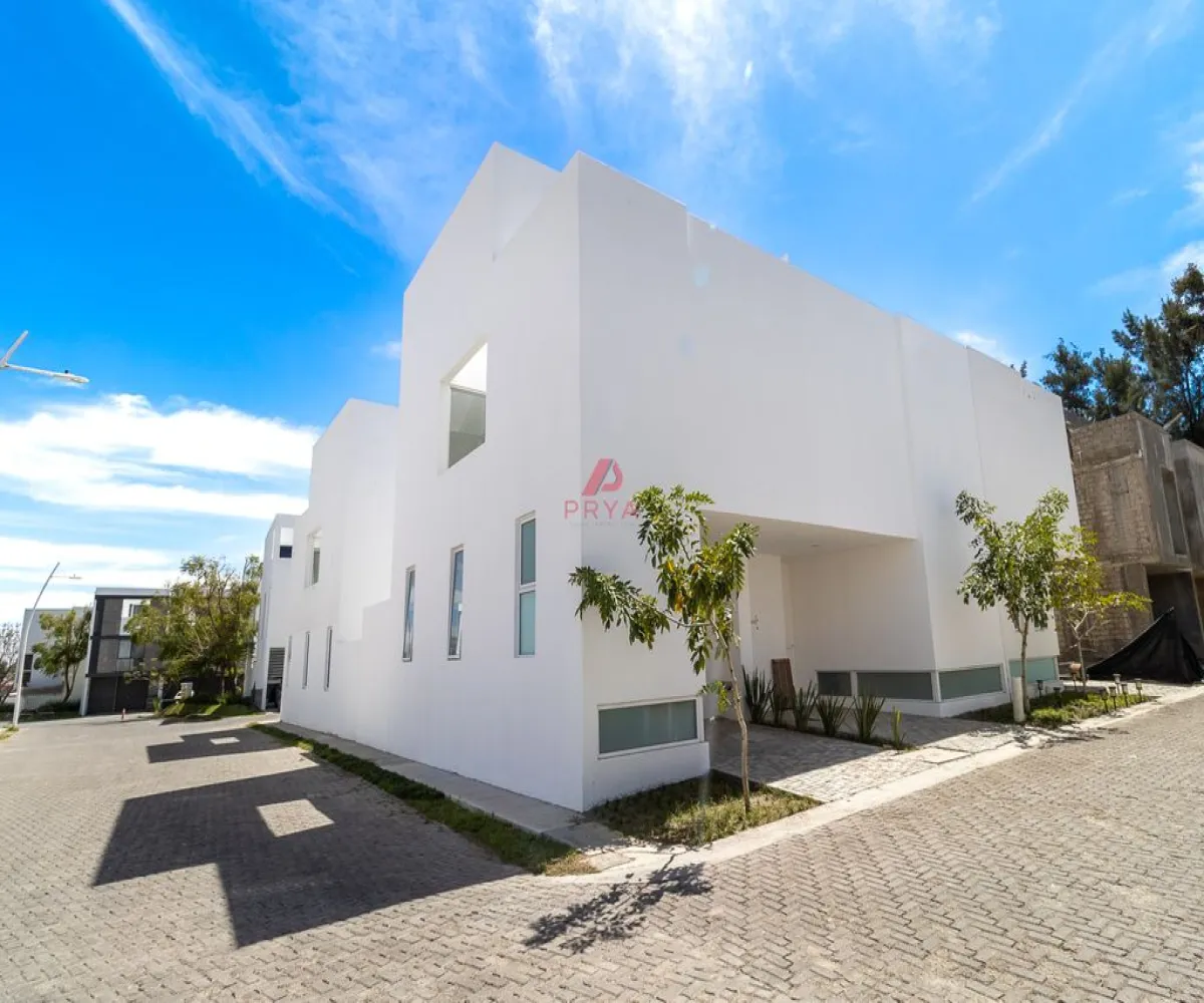 Casa En Venta,Santa Ana Tepetitlán,BARLOVENTO RESIDENCIAL S/N, Zapopan, Jalisco 45230, 2 Habitaciones,3 Baños,BARLOVENTO RESIDENCIAL,3,pfibsnn