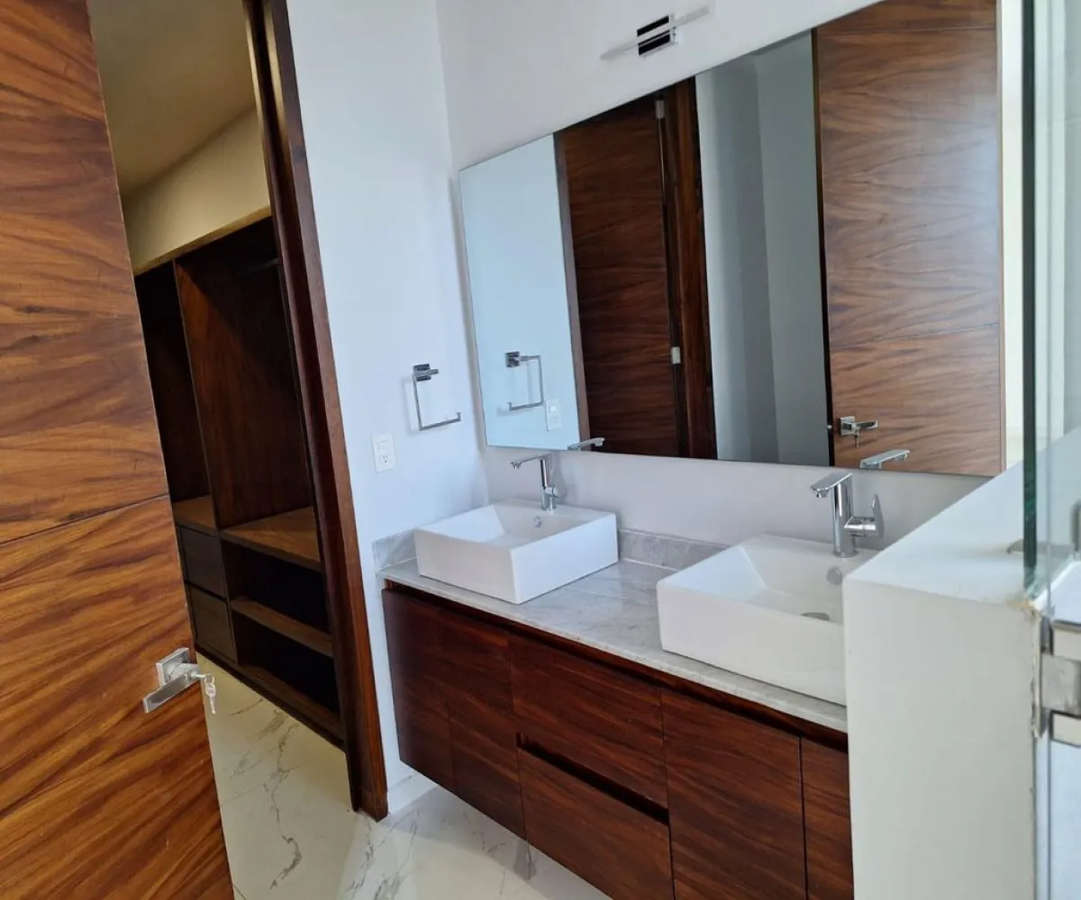 Casa En Venta,Punto Sur,Punto Sur, Cluster V 187, Tlajomulco de Zúñiga, Jalisco, 4 Habitaciones,4 Baños,Punto Sur, Cluster V,2,pOEVwzY Casa En Venta,Punto Sur,Punto Sur, Cluster V 187, Tlajomulco de Zúñiga, Jalisco, 4 Habitaciones,4 Baños,Punto Sur, Cluster V,2,pOEVwzY