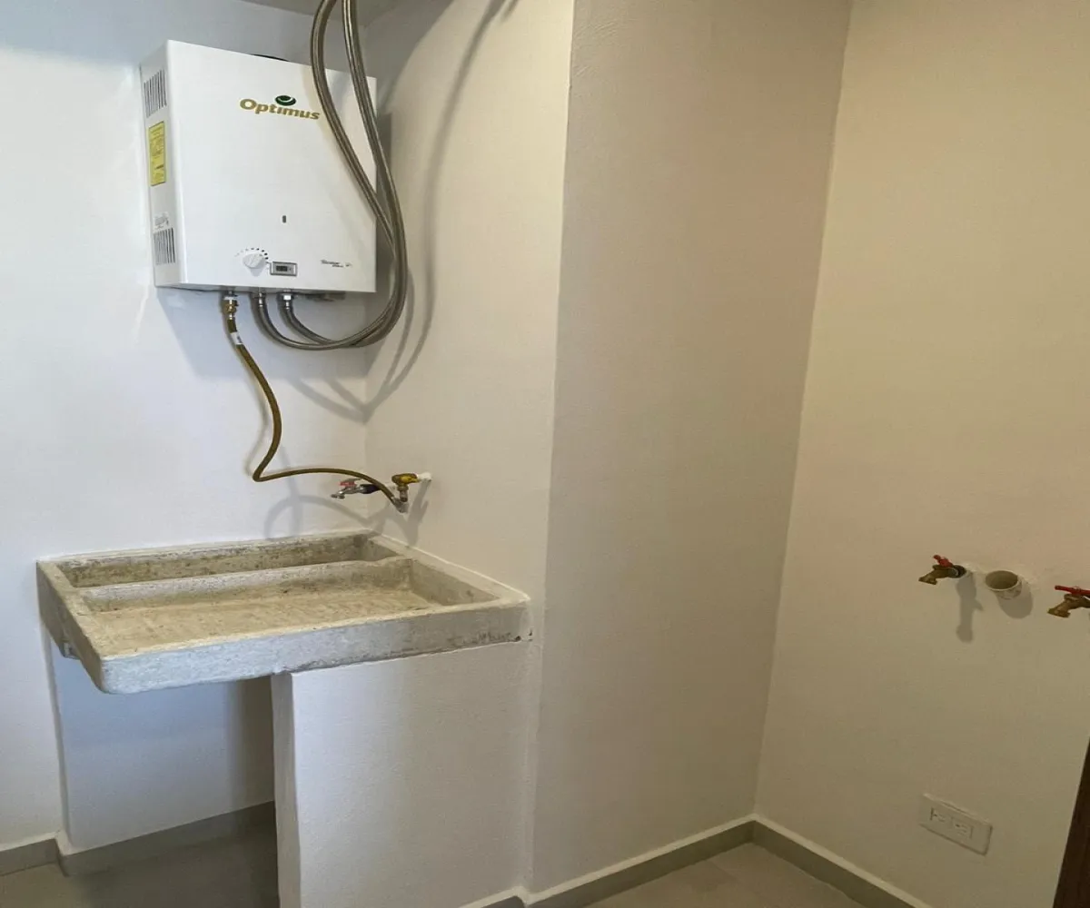 Departamento En Renta,Nuevo México,Av. D 718, Zapopan, Jalisco 45138, 2 Habitaciones,2 Baños,Altures,Av. D ,5,623165