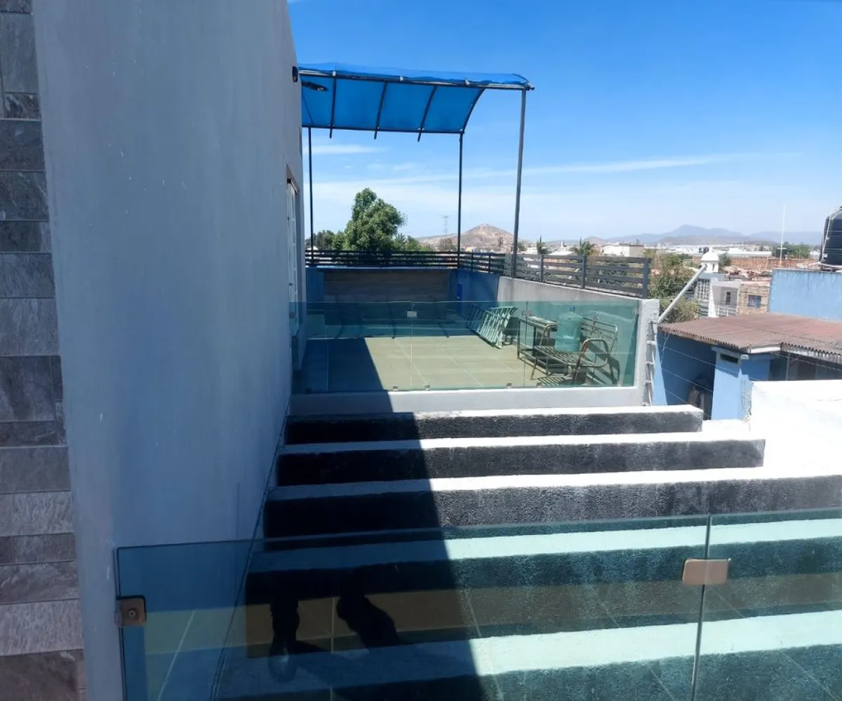 Casa En Venta,Marcelino Garcia Barragán,Privada de los Limones S/N, Zapopan, Jalisco 45134, 5 Habitaciones,3 Baños,Privada de los Limones,3,ppRJhii