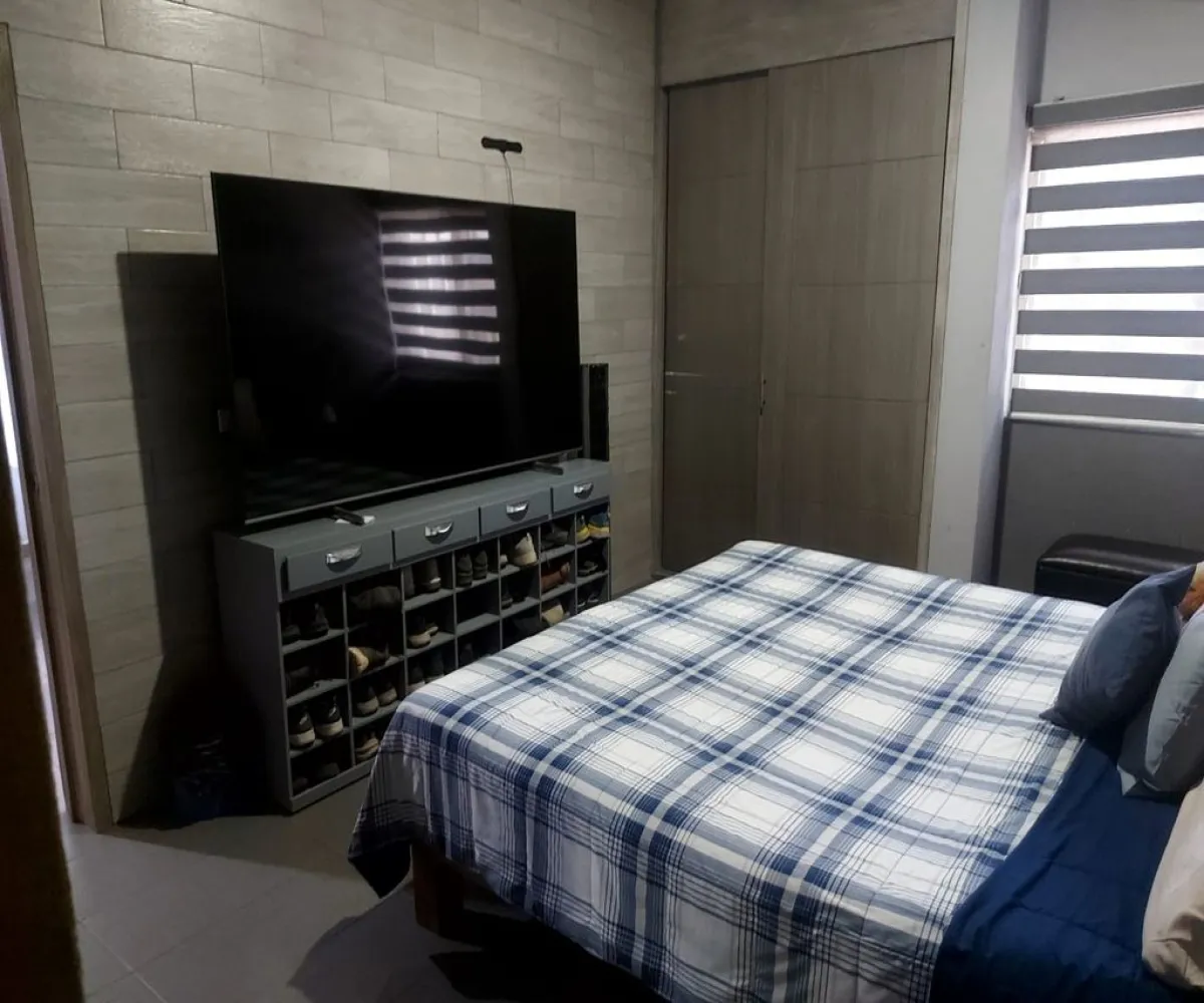 Casa En Venta,Marcelino Garcia Barragán,Privada de los Limones S/N, Zapopan, Jalisco 45134, 5 Habitaciones,3 Baños,Privada de los Limones,3,ppRJhii