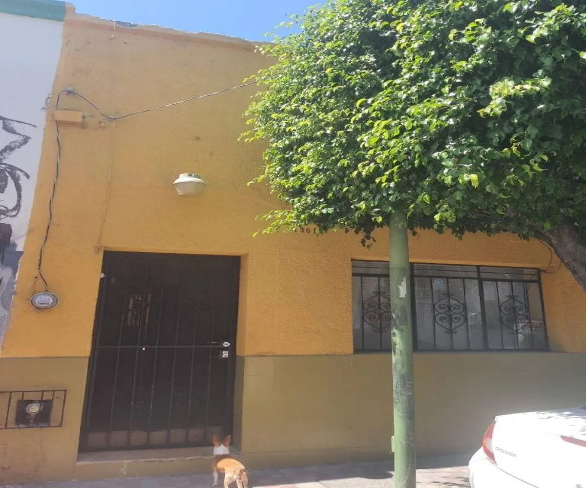 Casa En Venta,Santa Teresita,Juan Alvarez 1361, Guadalajara, Jalisco 44600, 3 Habitaciones,2 Baños,Juan Alvarez,2,628684