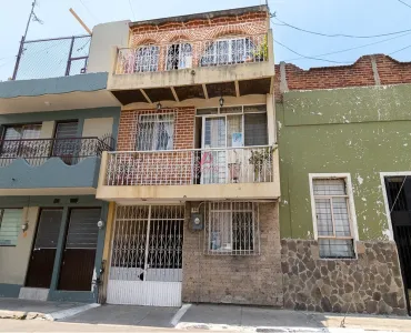 Casa En Venta,Guadalajara Centro,Calle Arista 1063, Guadalajara, Jalisco 44200, 6 Habitaciones,3 Baños,Calle Arista,635025
