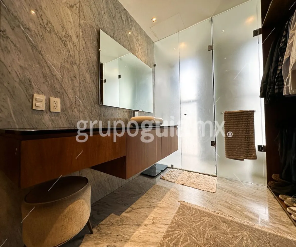 Departamento En Venta,Country Club,Avila Camacho 2225 2, Guadalajara, Jalisco 44610, 3 Habitaciones,4 Baños,Avila Camacho,1,pmh1BVk