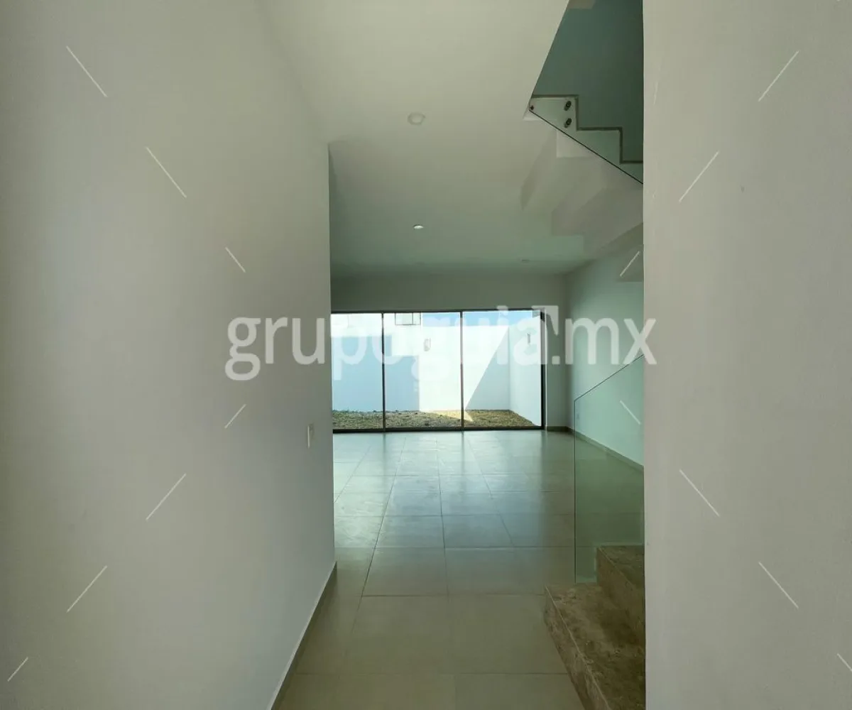 Casa En Venta,Valle Imperial,Coto Austriaco Valle Imperial 181, Zapopan, Jalisco 45134, 4 Habitaciones,3 Baños,Coto Austriaco Valle Imperial,3,p6uvrvc