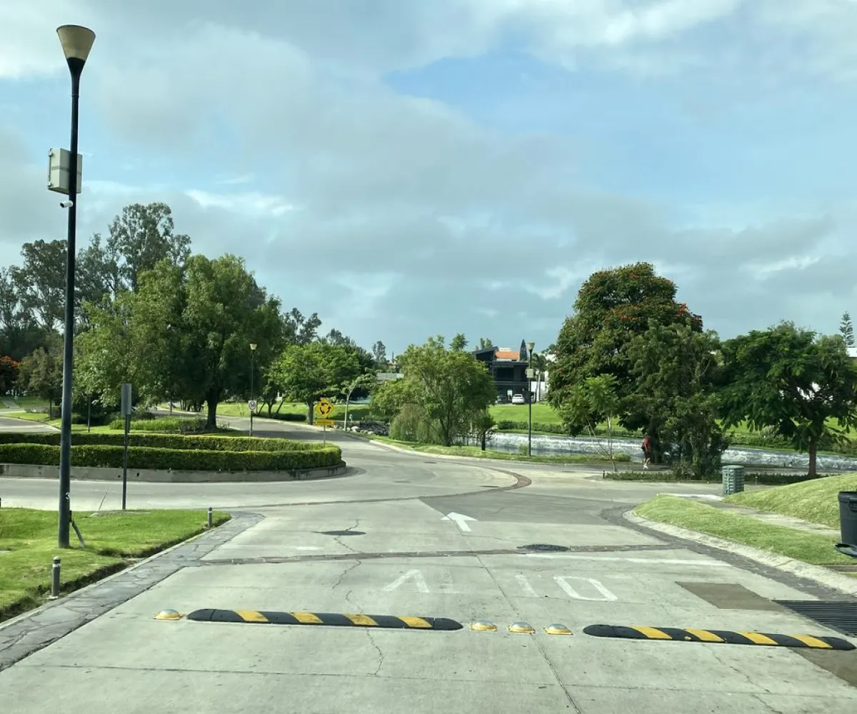 Terreno En Venta,El Manantial,LOPEZ MATEOS SUR 5560, Tlajomulco de Zúñiga, Jalisco 45645,LOPEZ MATEOS SUR,pTCvCoF Terreno En Venta,El Manantial,LOPEZ MATEOS SUR 5560, Tlajomulco de Zúñiga, Jalisco 45645,LOPEZ MATEOS SUR,pTCvCoF