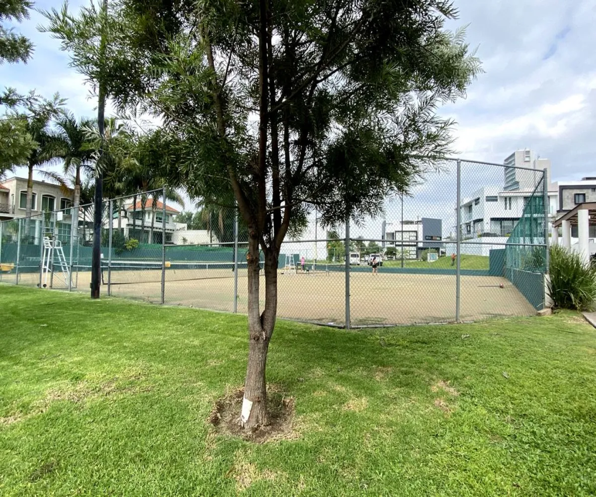 Terreno En Venta,El Manantial,LOPEZ MATEOS SUR 5560, Tlajomulco de Zúñiga, Jalisco 45645,LOPEZ MATEOS SUR,pTCvCoF Terreno En Venta,El Manantial,LOPEZ MATEOS SUR 5560, Tlajomulco de Zúñiga, Jalisco 45645,LOPEZ MATEOS SUR,pTCvCoF