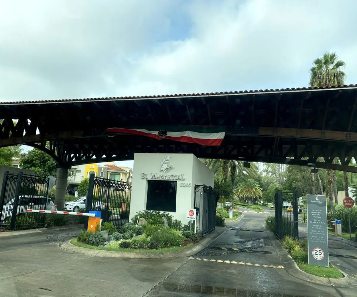 Terreno En Venta,El Manantial,LOPEZ MATEOS SUR 5560, Tlajomulco de Zúñiga, Jalisco 45645,LOPEZ MATEOS SUR,pTCvCoF Terreno En Venta,El Manantial,LOPEZ MATEOS SUR 5560, Tlajomulco de Zúñiga, Jalisco 45645,LOPEZ MATEOS SUR,pTCvCoF