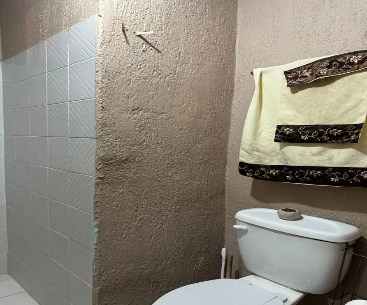 Casa En Venta,El Morito,Naranjos 1525, San Pedro Tlaquepaque, Jalisco 45625, 4 Habitaciones,2 Baños,Naranjos,2,pH7u9Nt Casa En Venta,El Morito,Naranjos 1525, San Pedro Tlaquepaque, Jalisco 45625, 4 Habitaciones,2 Baños,Naranjos,2,pH7u9Nt