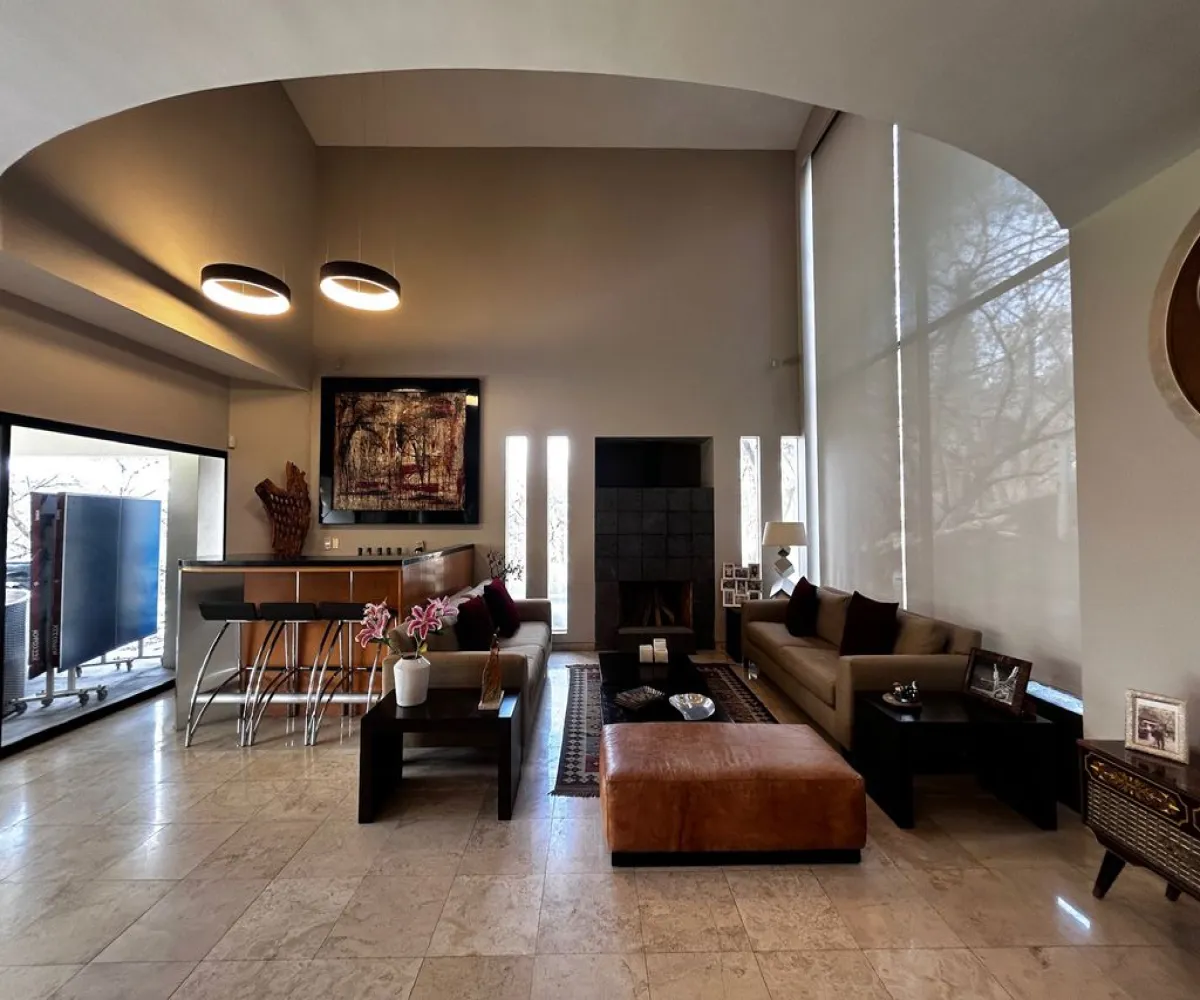 Casa En Venta,San Isidro,bosque de los colomos 47, Zapopan, Jalisco 45133, 5 Habitaciones,4 Baños,bosque de los colomos,2,p2WmpY9 Casa En Venta,San Isidro,bosque de los colomos 47, Zapopan, Jalisco 45133, 5 Habitaciones,4 Baños,bosque de los colomos,2,p2WmpY9