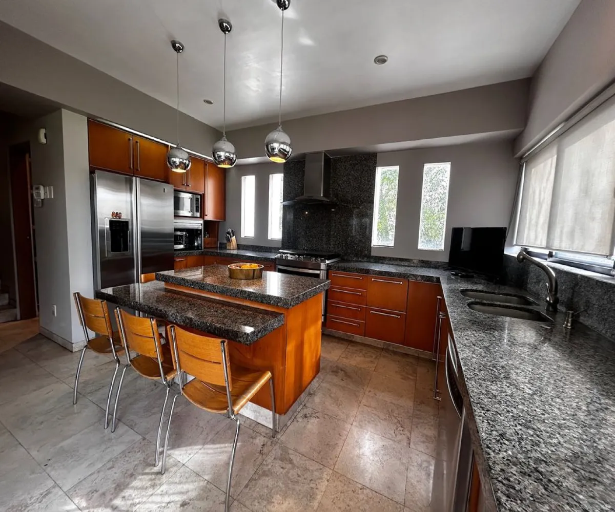 Casa En Venta,San Isidro,bosque de los colomos 47, Zapopan, Jalisco 45133, 5 Habitaciones,4 Baños,bosque de los colomos,2,p2WmpY9 Casa En Venta,San Isidro,bosque de los colomos 47, Zapopan, Jalisco 45133, 5 Habitaciones,4 Baños,bosque de los colomos,2,p2WmpY9