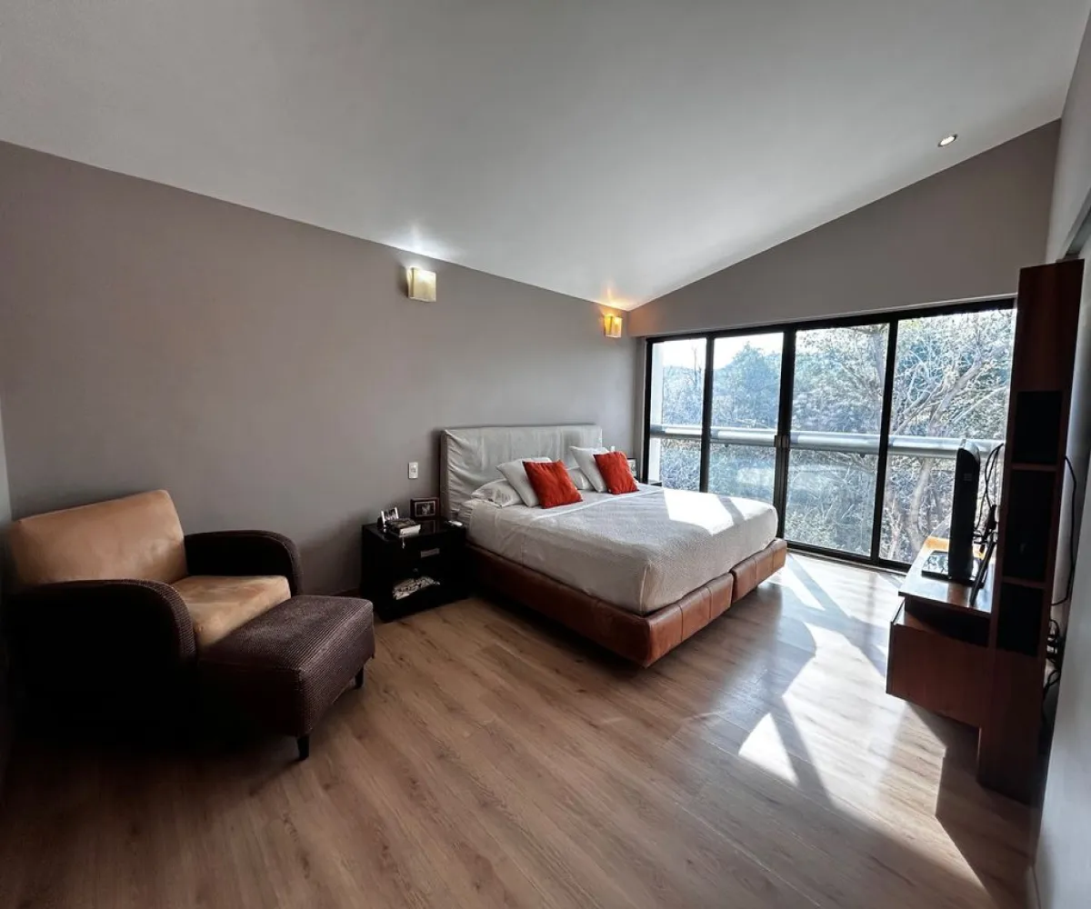 Casa En Venta,San Isidro,bosque de los colomos 47, Zapopan, Jalisco 45133, 5 Habitaciones,4 Baños,bosque de los colomos,2,p2WmpY9 Casa En Venta,San Isidro,bosque de los colomos 47, Zapopan, Jalisco 45133, 5 Habitaciones,4 Baños,bosque de los colomos,2,p2WmpY9