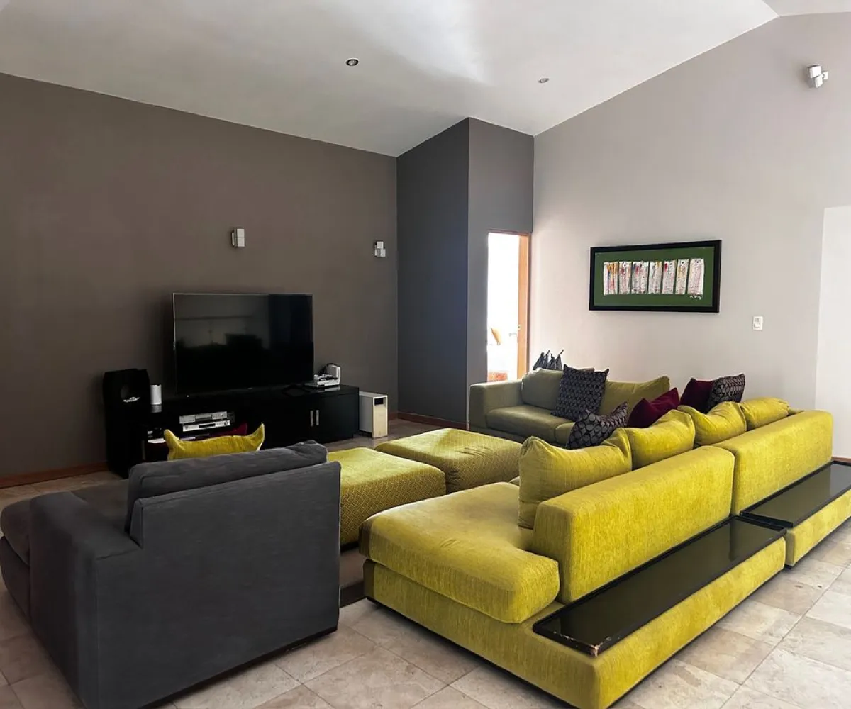 Casa En Venta,San Isidro,bosque de los colomos 47, Zapopan, Jalisco 45133, 5 Habitaciones,4 Baños,bosque de los colomos,2,p2WmpY9 Casa En Venta,San Isidro,bosque de los colomos 47, Zapopan, Jalisco 45133, 5 Habitaciones,4 Baños,bosque de los colomos,2,p2WmpY9