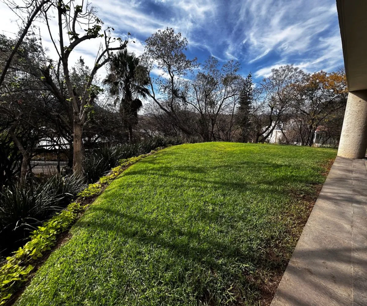 Casa En Venta,San Isidro,bosque de los colomos 47, Zapopan, Jalisco 45133, 5 Habitaciones,4 Baños,bosque de los colomos,2,p2WmpY9 Casa En Venta,San Isidro,bosque de los colomos 47, Zapopan, Jalisco 45133, 5 Habitaciones,4 Baños,bosque de los colomos,2,p2WmpY9